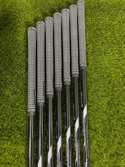 Mizuno Pro 243 5-GW Irons