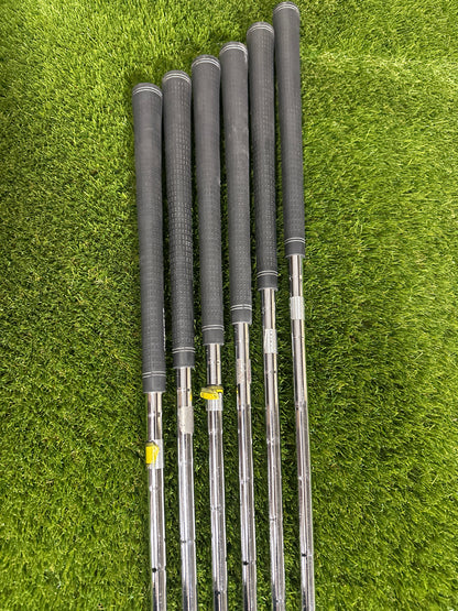 Adams Idea Tech V3 6-SW Irons