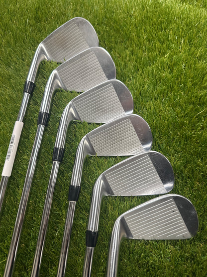 Titleist T200 5-PW Irons