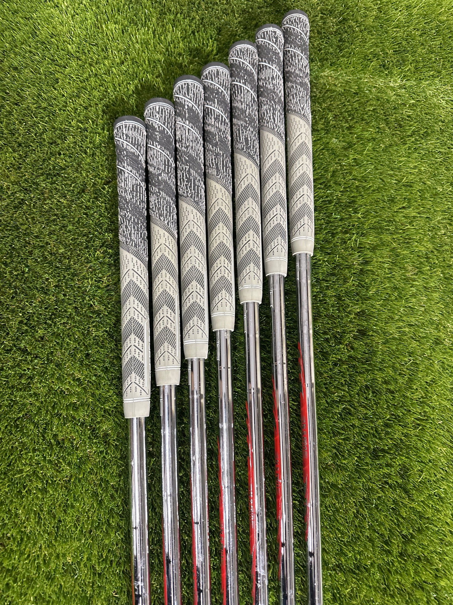 Srixon Z785/965 4-PW Irons