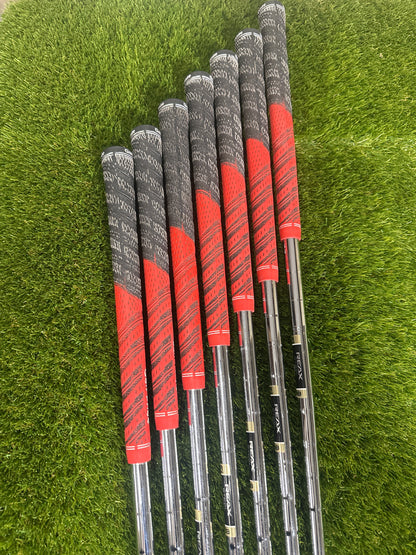 TaylorMade M2 5-AW Irons