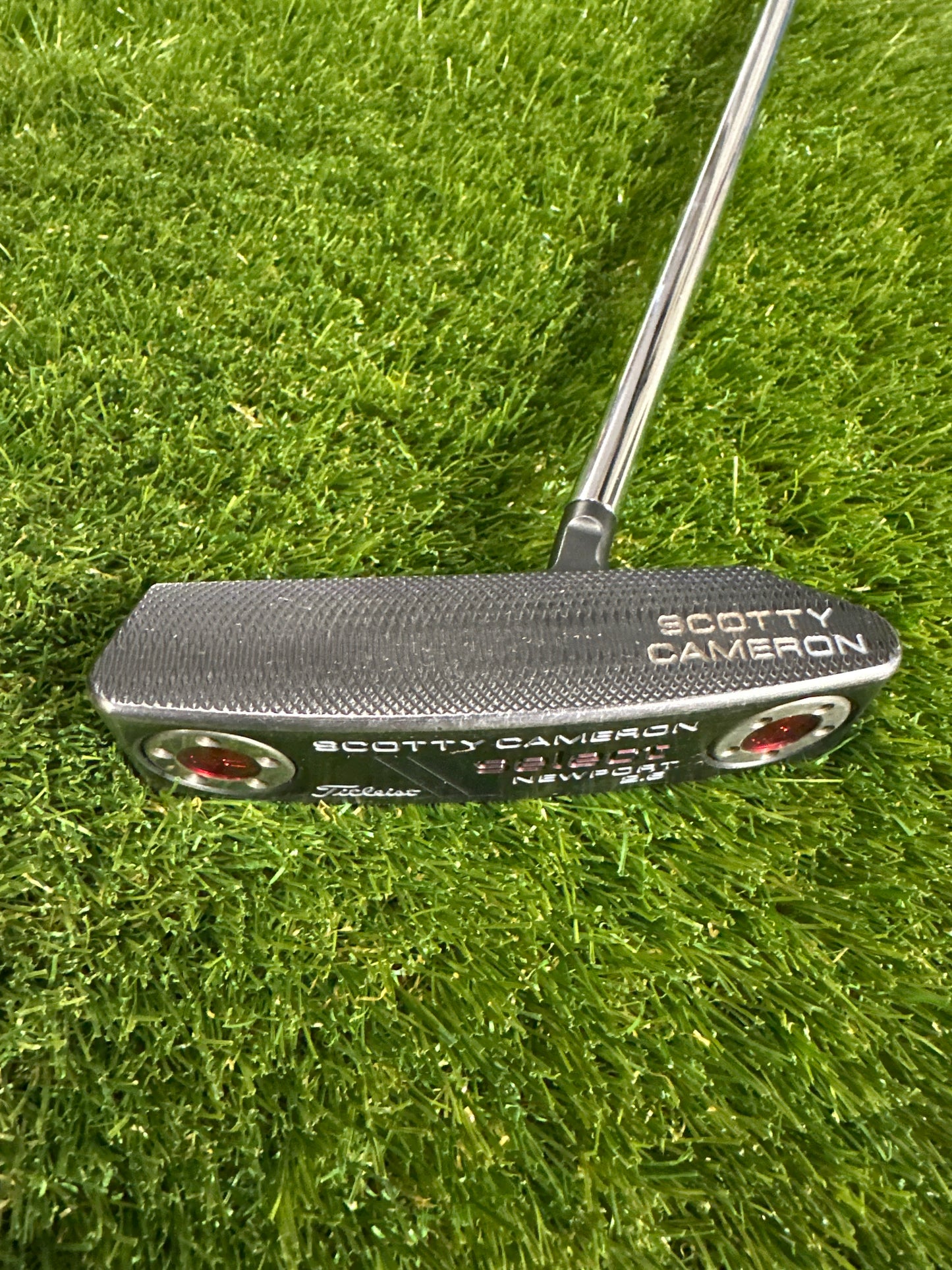 Scotty Cameron Select Newport 2.6 35" Putter