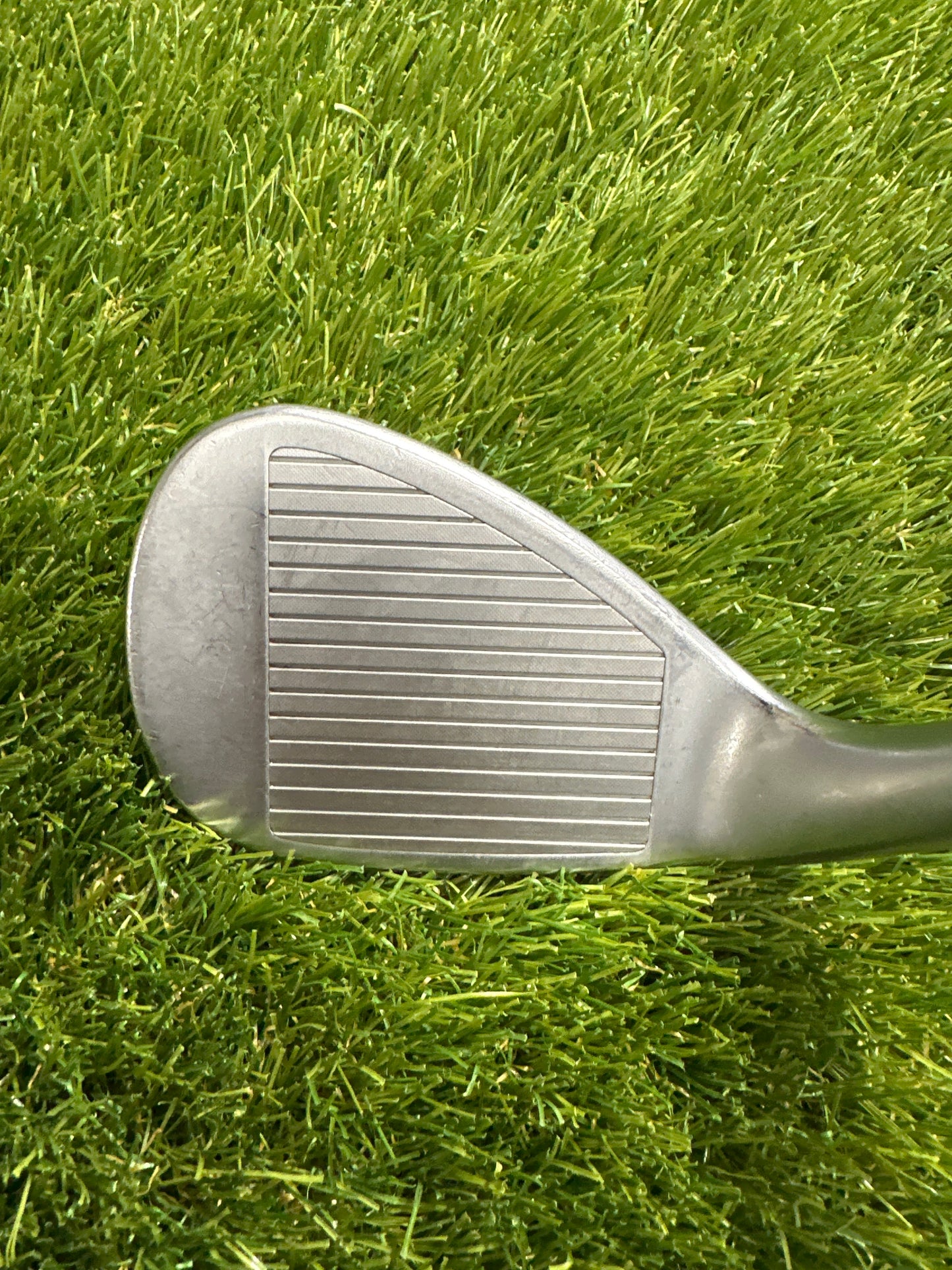 TaylorMade R Series EF Spin Groove 54/11 Wedge