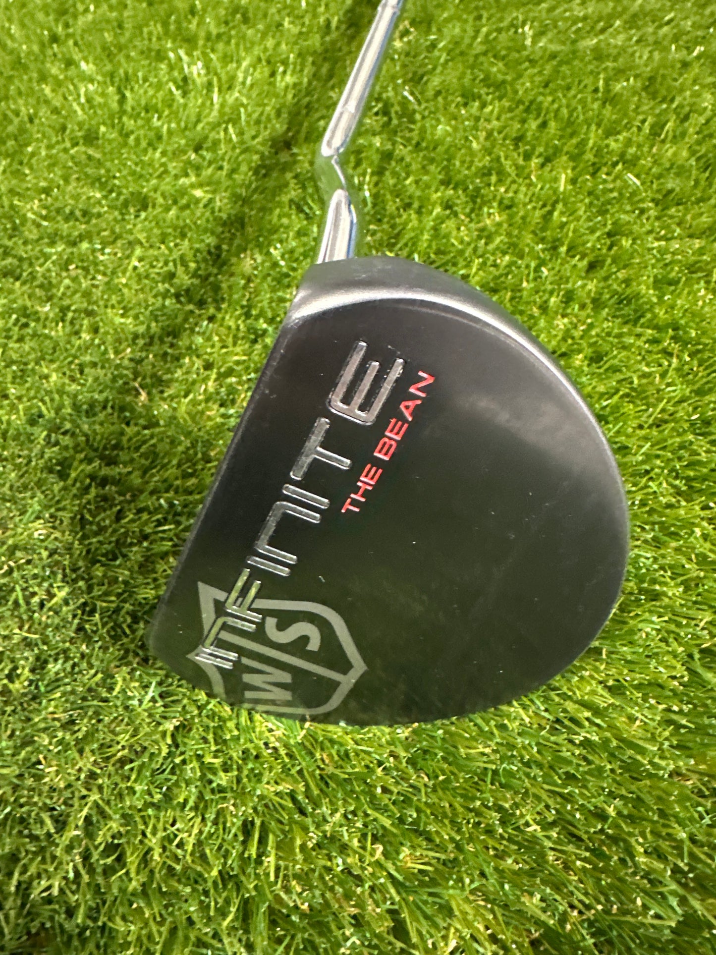 Wilson Infinite The Bean 34" Putter