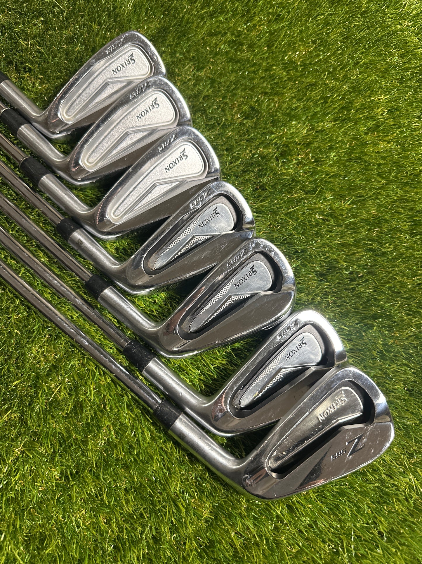 Srixon Z785/585 4-PW Irons