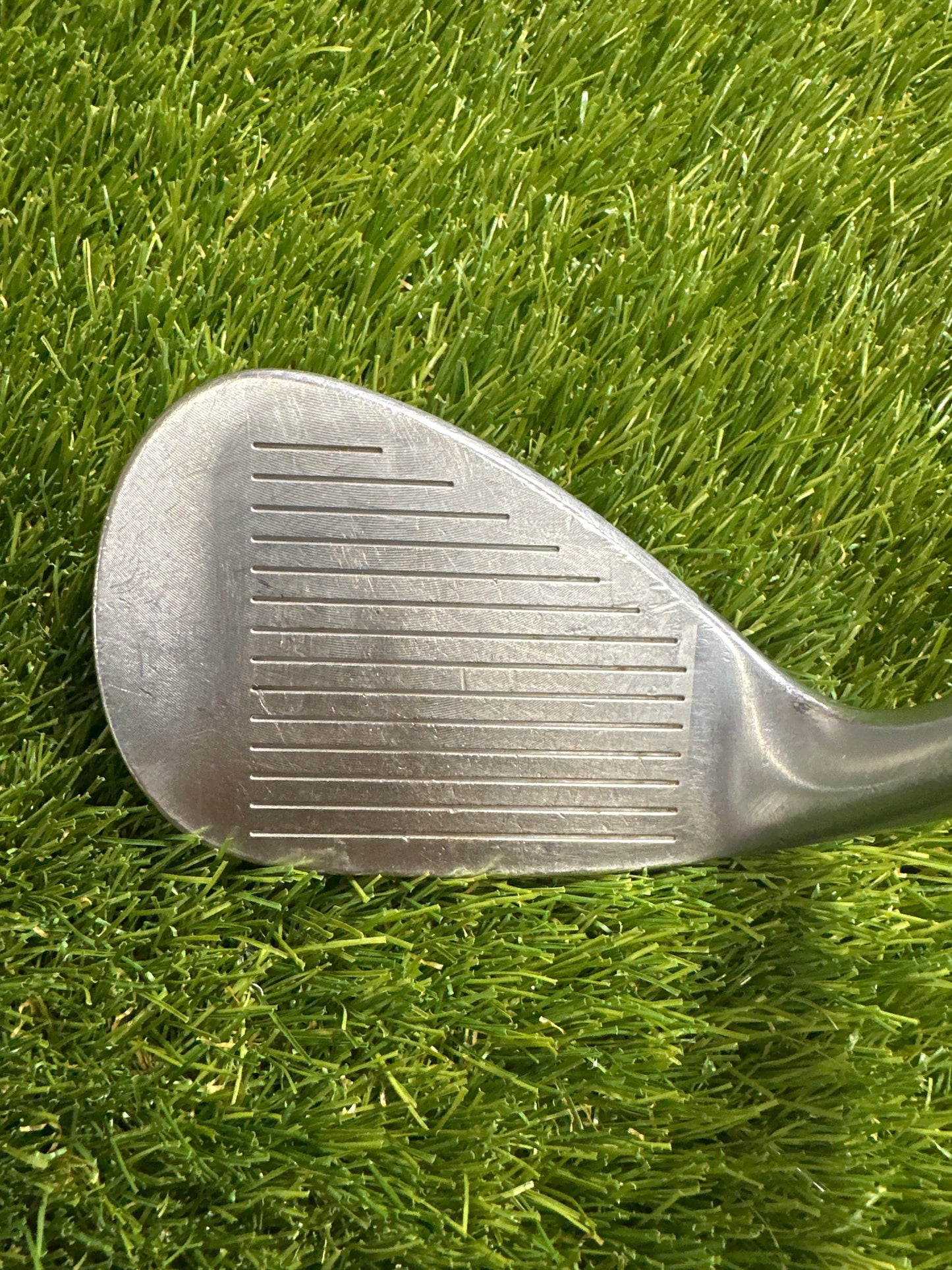 Bettinardi High Cut Helix 54 Wedge