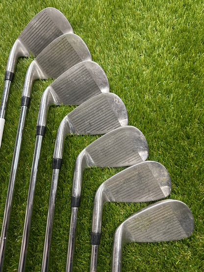 Wilson Ultra Comp 5-SW Irons