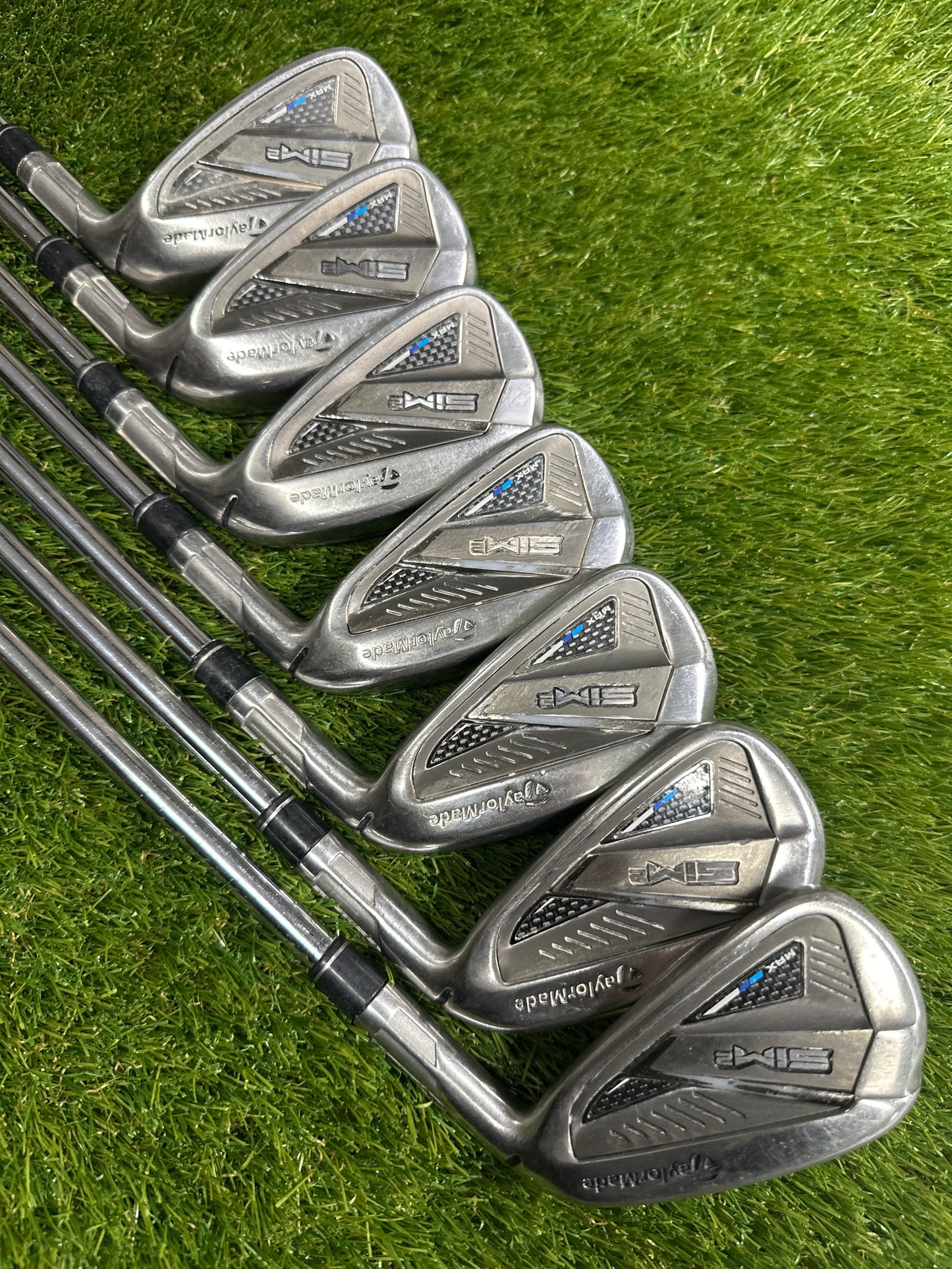 TaylorMade Sim 2 Max 4-PW Irons