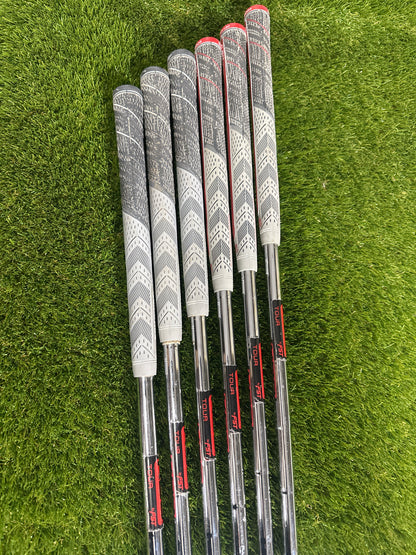 Mizuno JPX 825 Pro 5-PW Irons