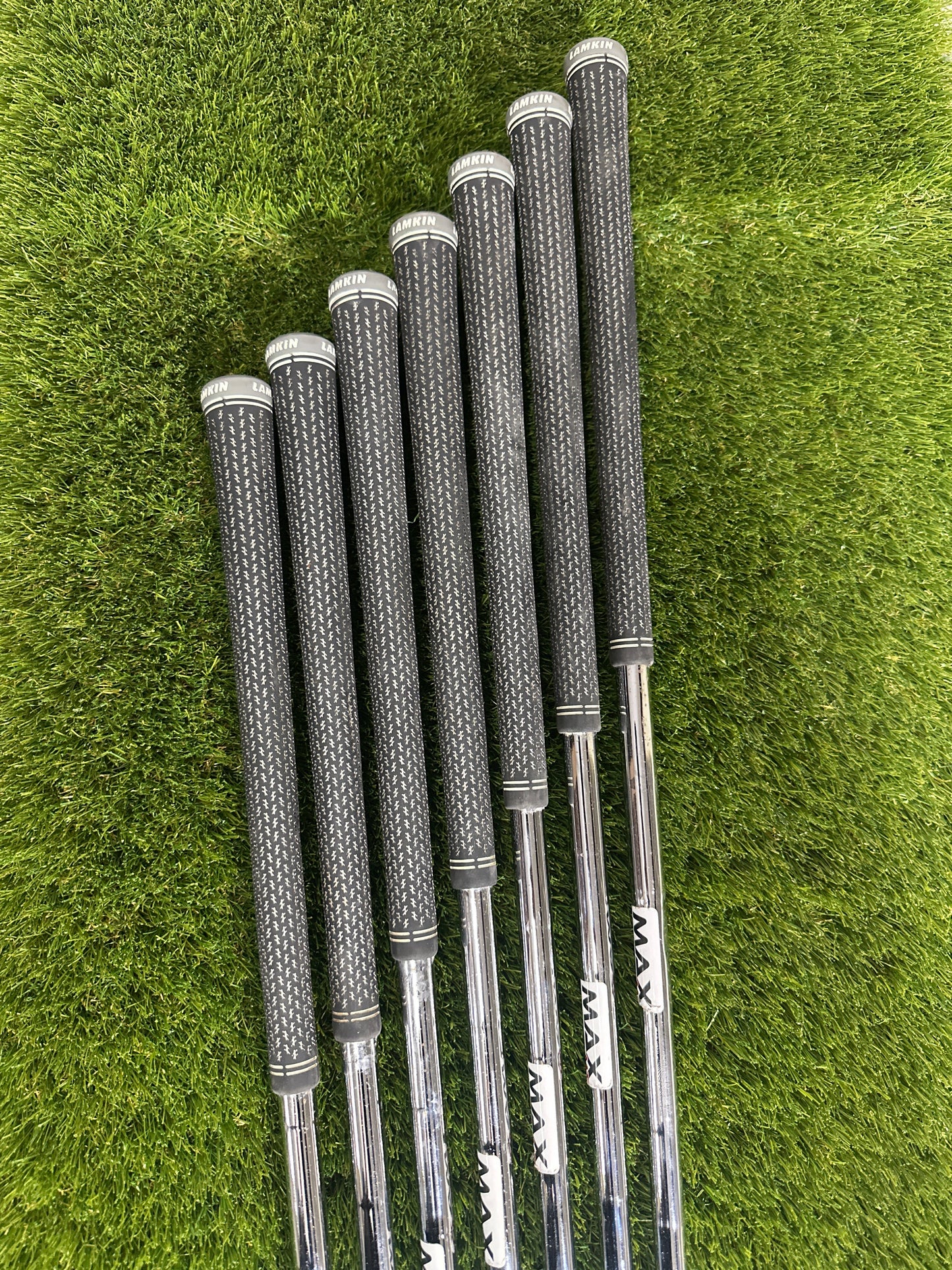 TaylorMade Sim 2 Max 4-PW Irons