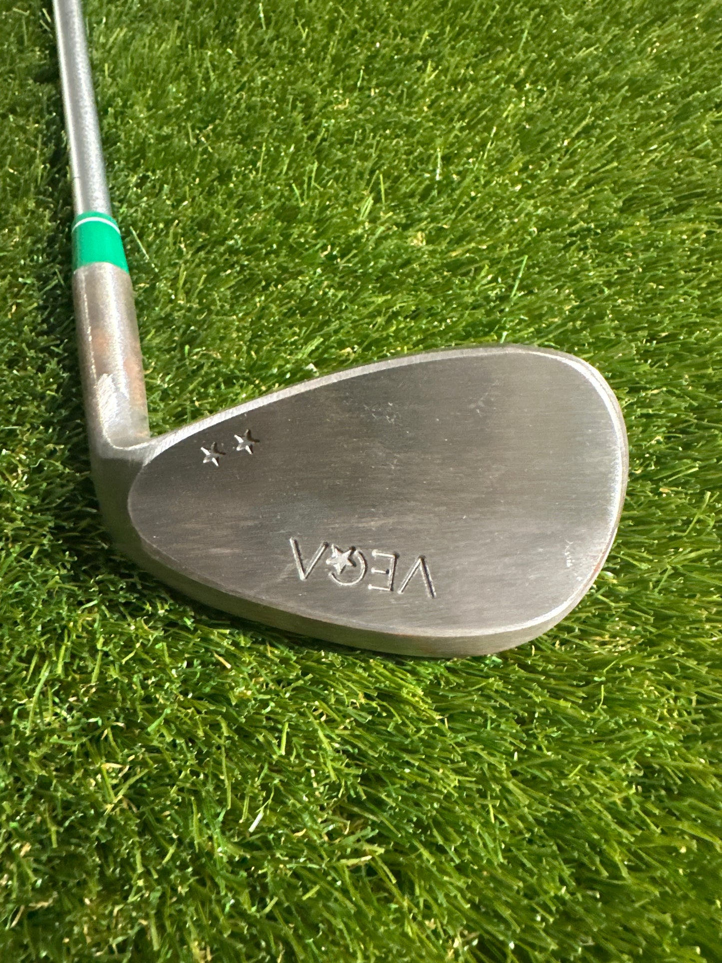 Vega 2 Star Wedge