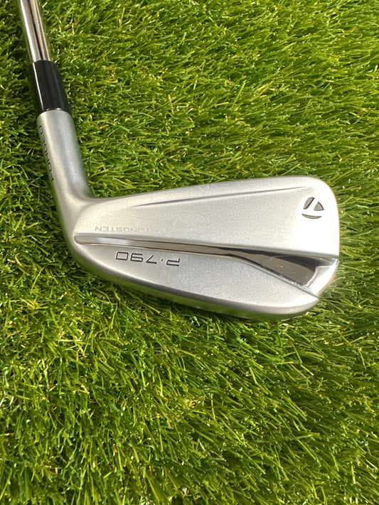 TaylorMade P790 4 Iron