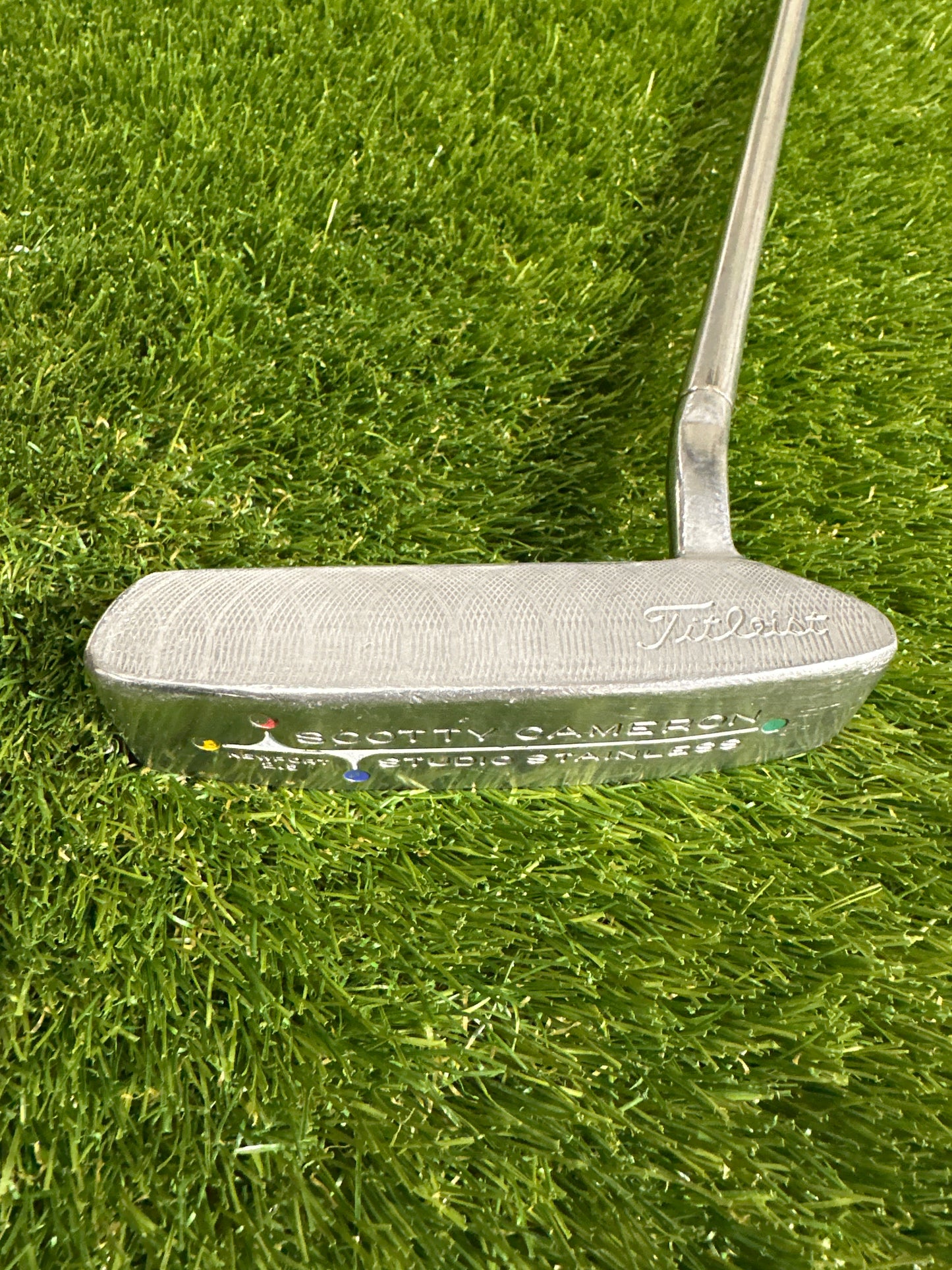 Scotty Cameron Studio Stainless Newport 2.5 35" Putter