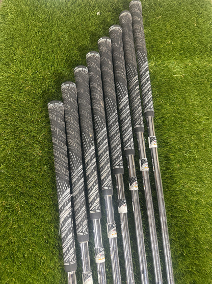 TaylorMade Burner Plus 4-SW Irons