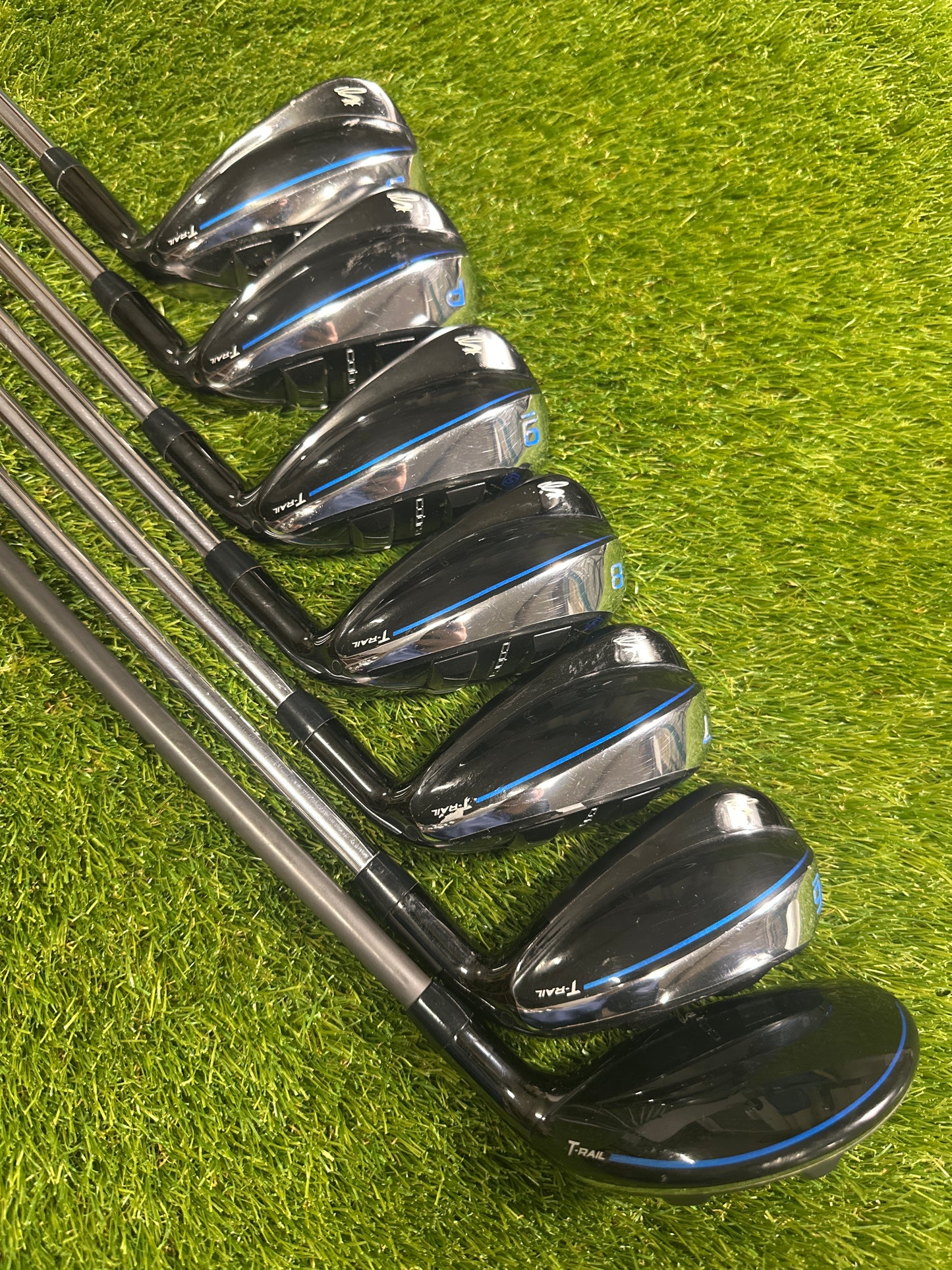 Cobra Splitrails 5HYB-SW Irons