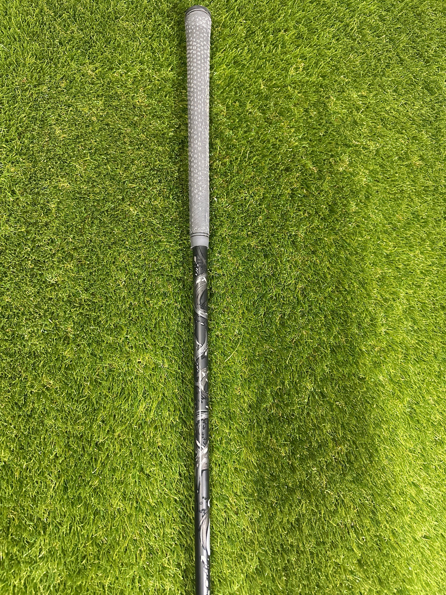 Cobra Dark Speed LS 8 Driver