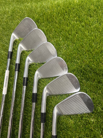 TaylorMade P790 5-PW Irons