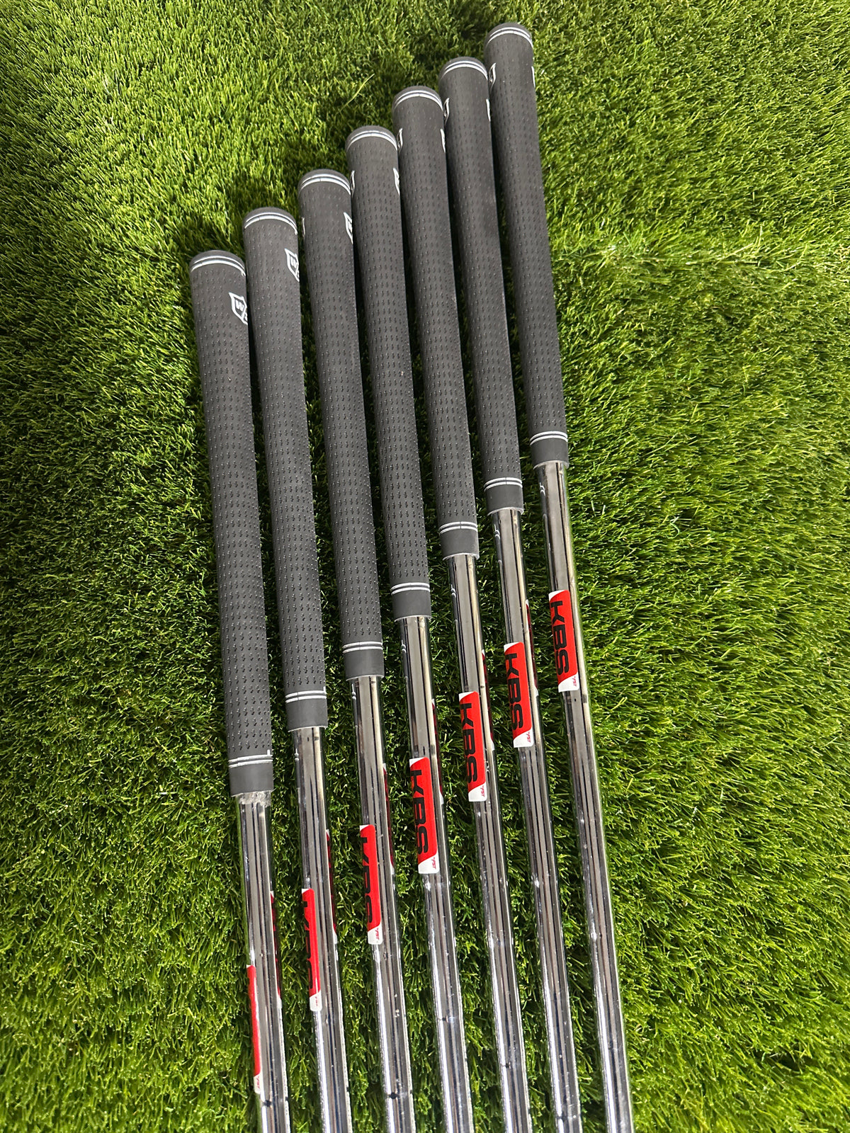Wilson D7 5-SW Irons