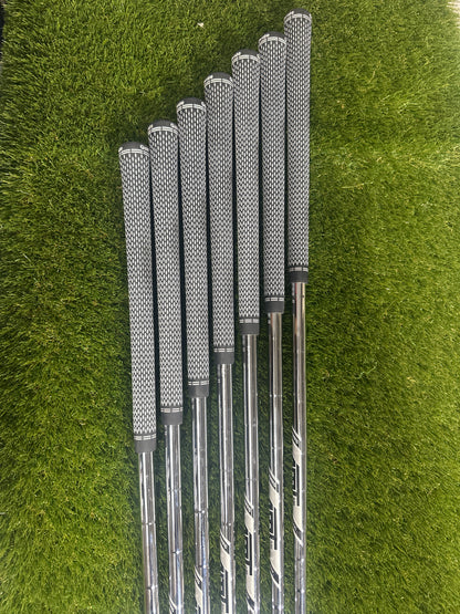 Titleist T200 4-PW Irons