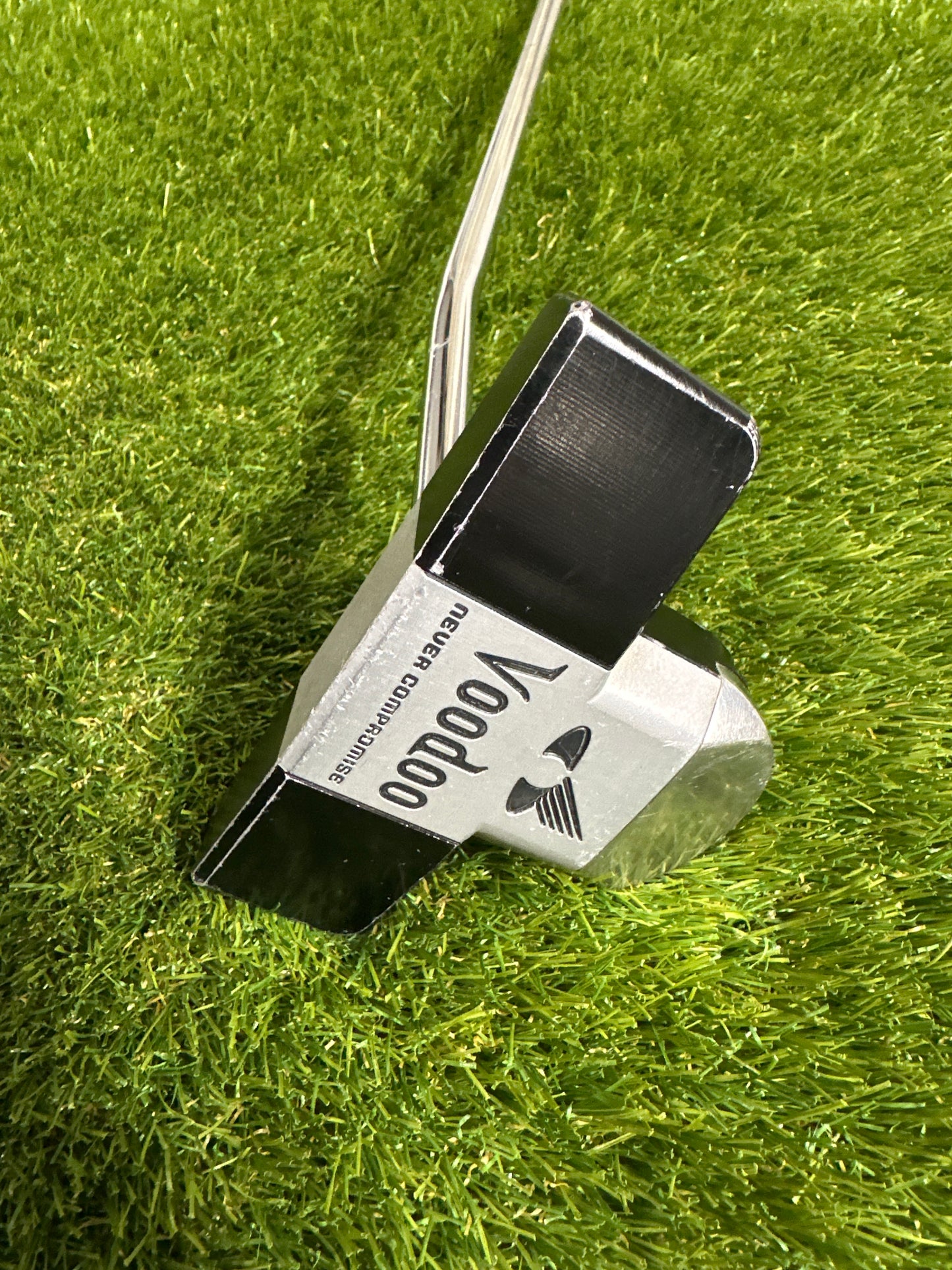 Voodoo Never Compromise 35" Putter