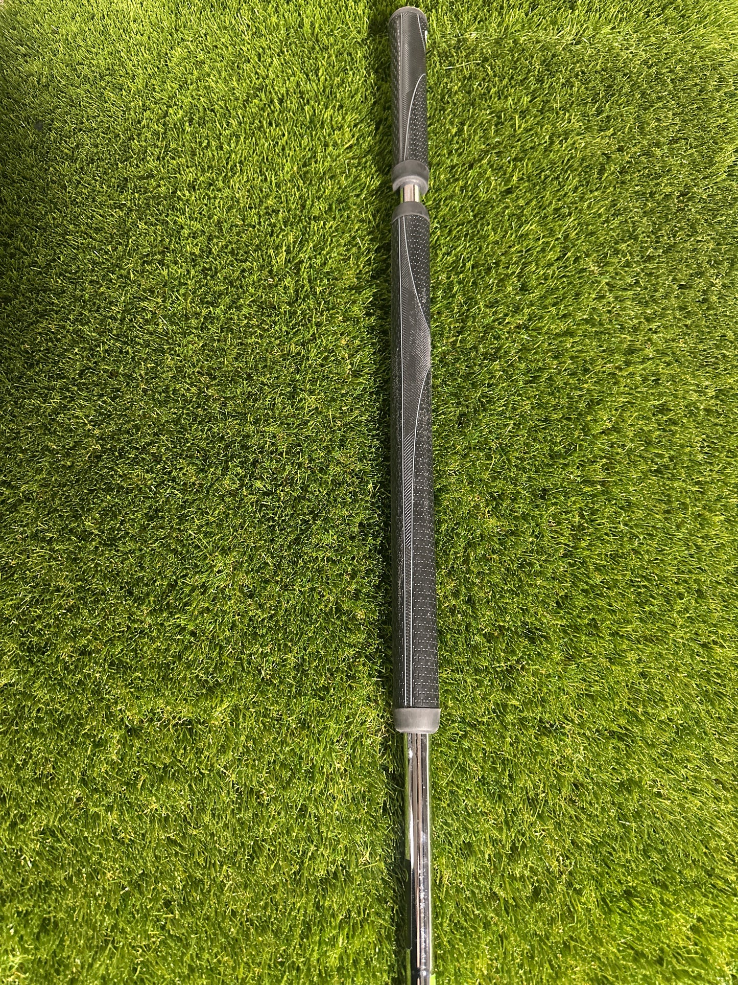 Cleveland HB Soft 2 11 Broom 44.5" Putter