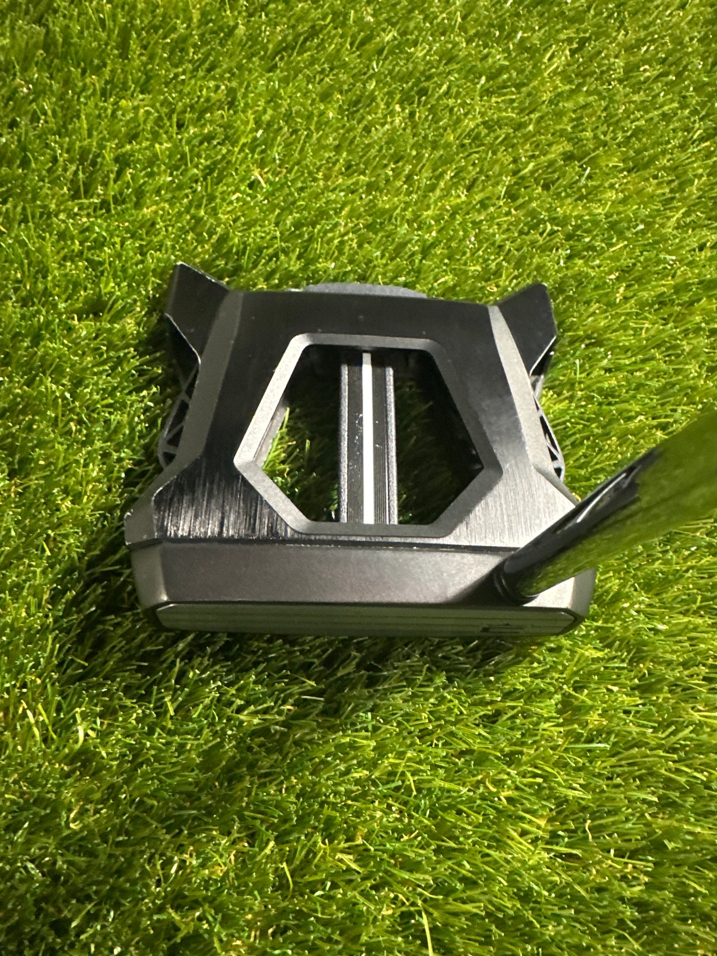 Cobra King Agera 35" Putter