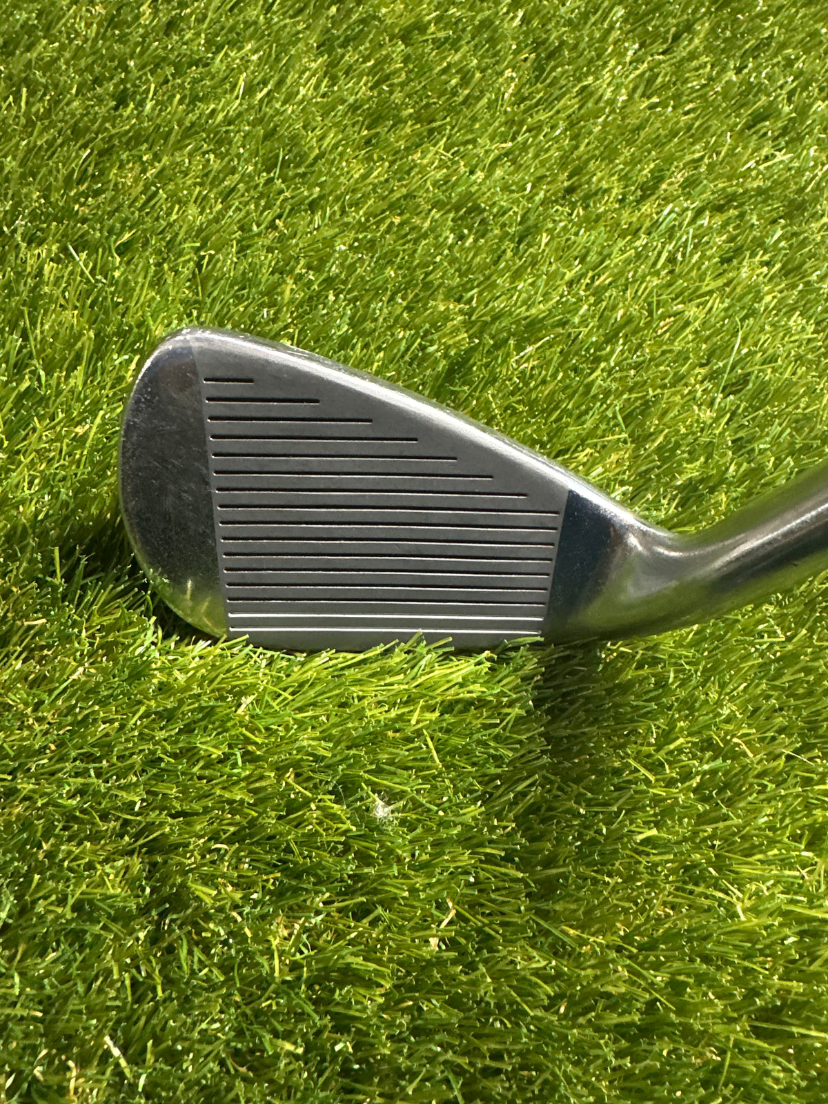 Howson Tour Design 525 4 Iron