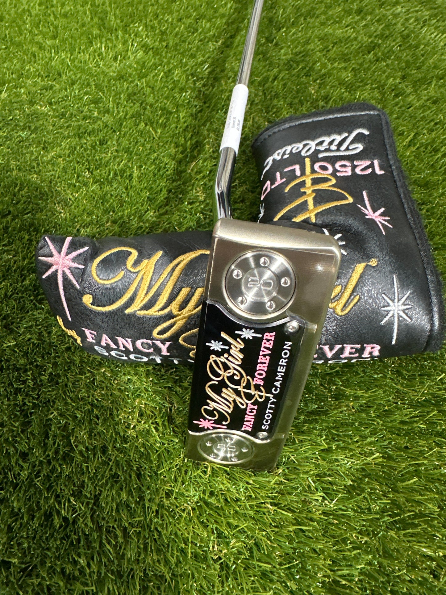 Scotty Cameron MY Girl Fancy Forever 34" Putter