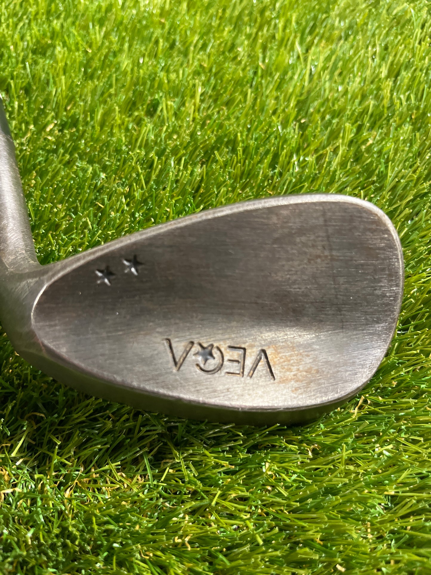 Vega 2 Star Wedge