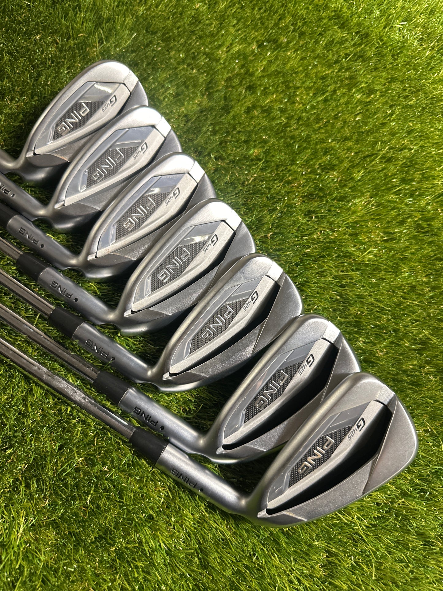 Ping G425 5-SW Irons