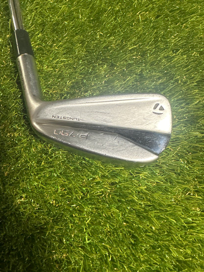 TaylorMade P790 4 Iron