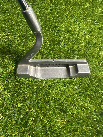 Triumph Dorado 35" Putter