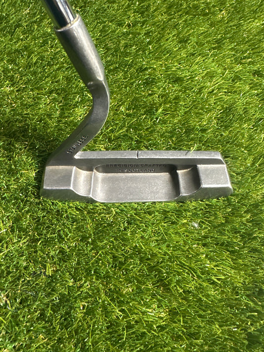 Triumph Dorado 35" Putter