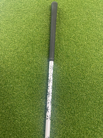TaylorMade Sim 9 Driver