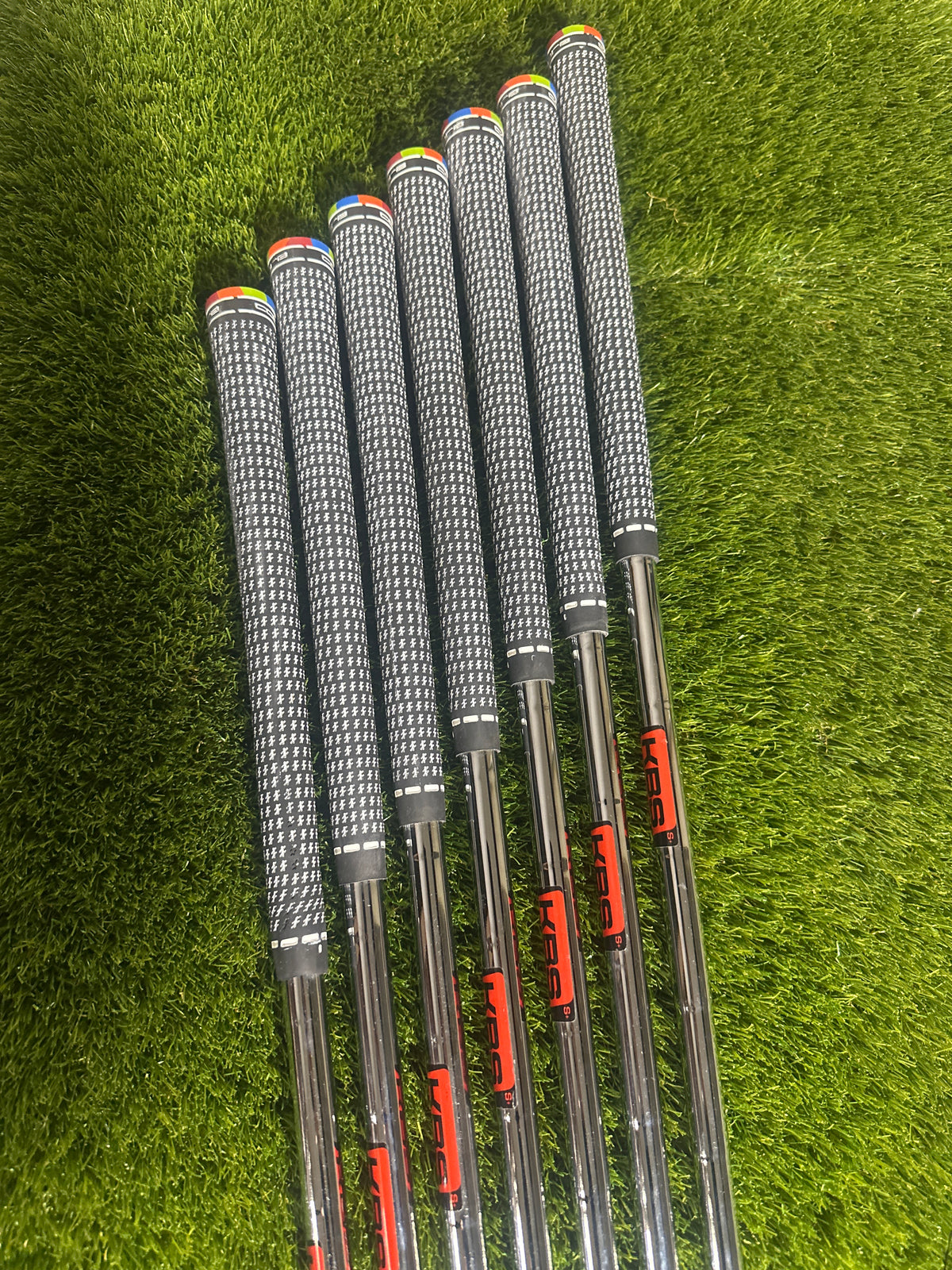 Cobra Flyz Pro 4-PW Irons