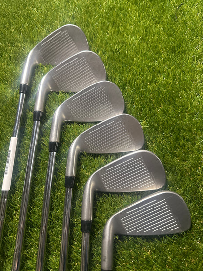 Cobra Dark Speed 5-PW Irons