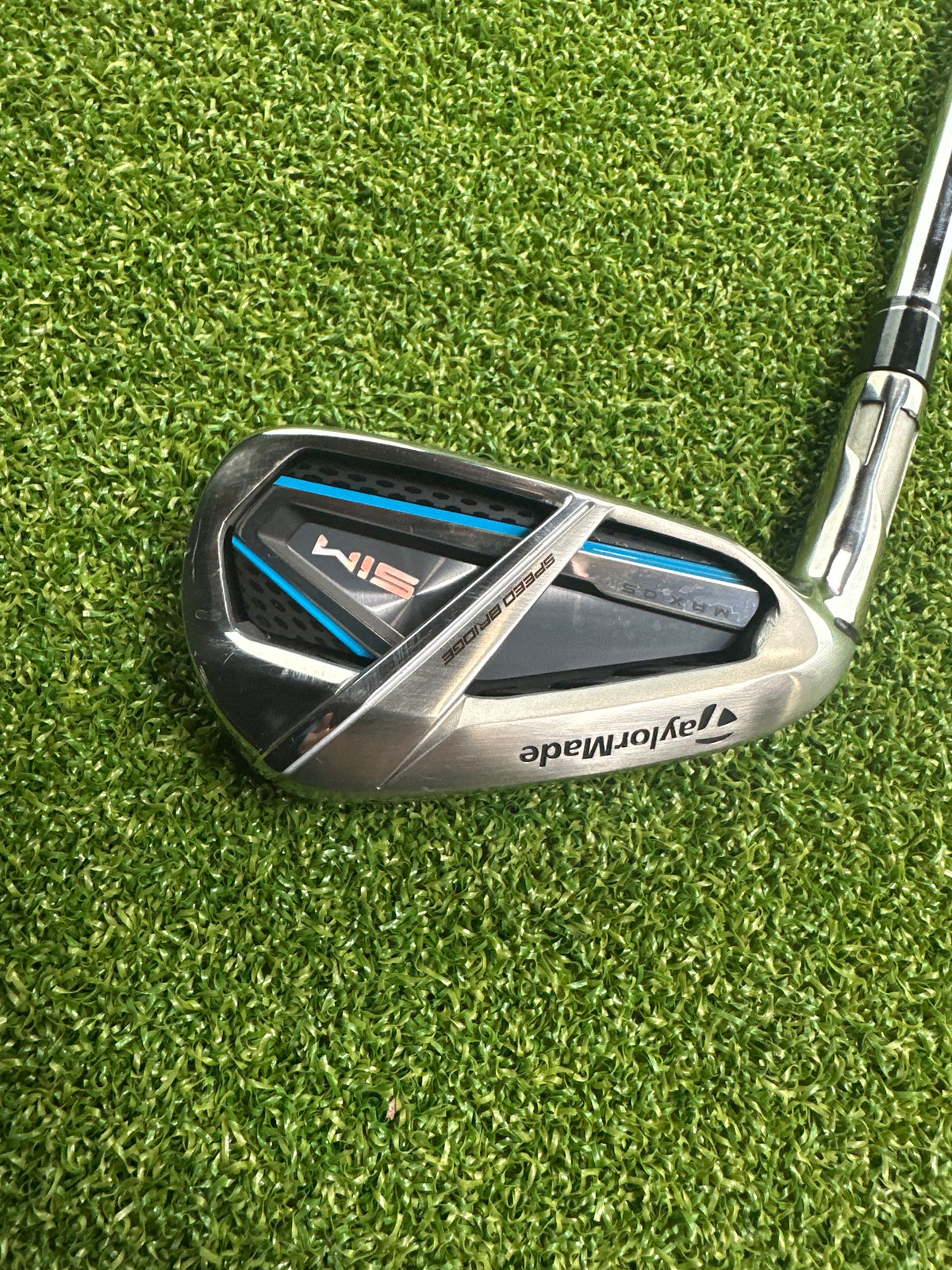 TaylorMade Sim Max OS 4 Iron