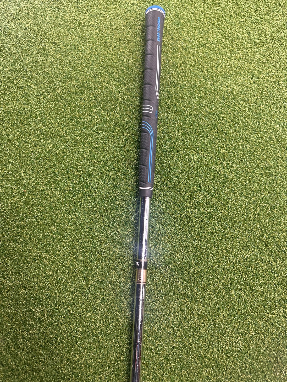 Mizuno MP R Series Black NI 52/07 Wedge