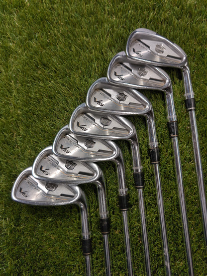 Wilson Staff FG Tour V6 Forged 4-PW Irons