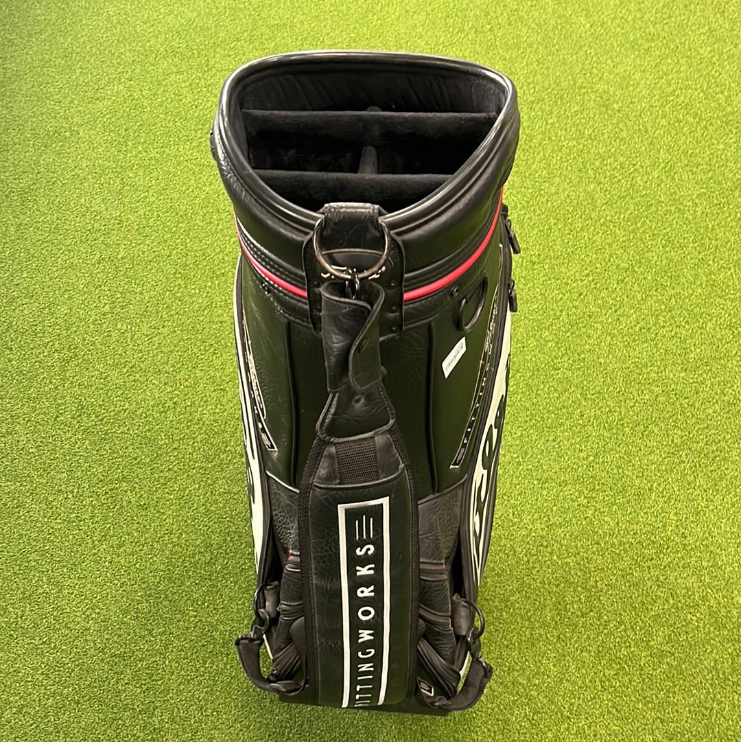 Titleist Wht/Blk/Rd Fitting Bag