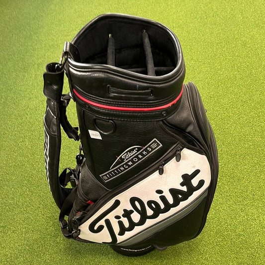 Titleist Wht/Blk/Rd Fitting Bag