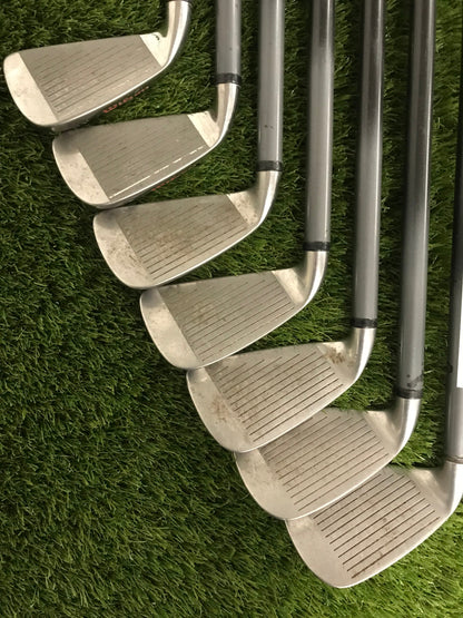 Wilson Fatshaft 3-Pw (missing 8 iron)