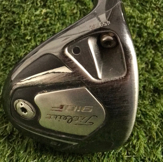 Titleist 910F 3/15 FWY