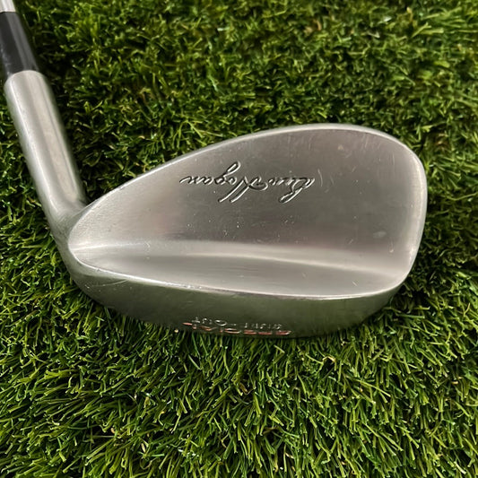 Hogan Sure Out Wedge