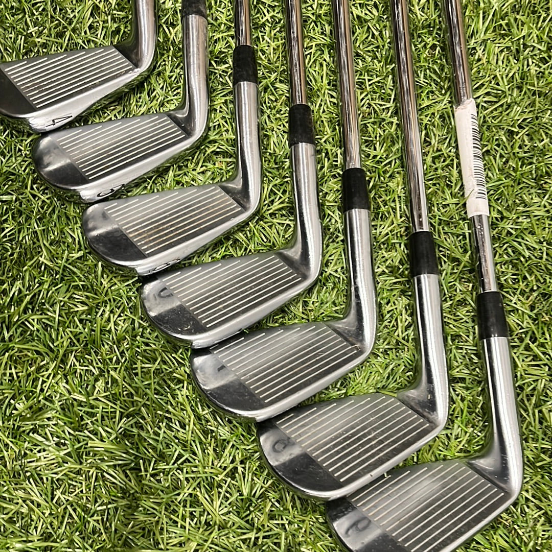 Titleist 716 MB Irons 4-pw 6.0 rifles