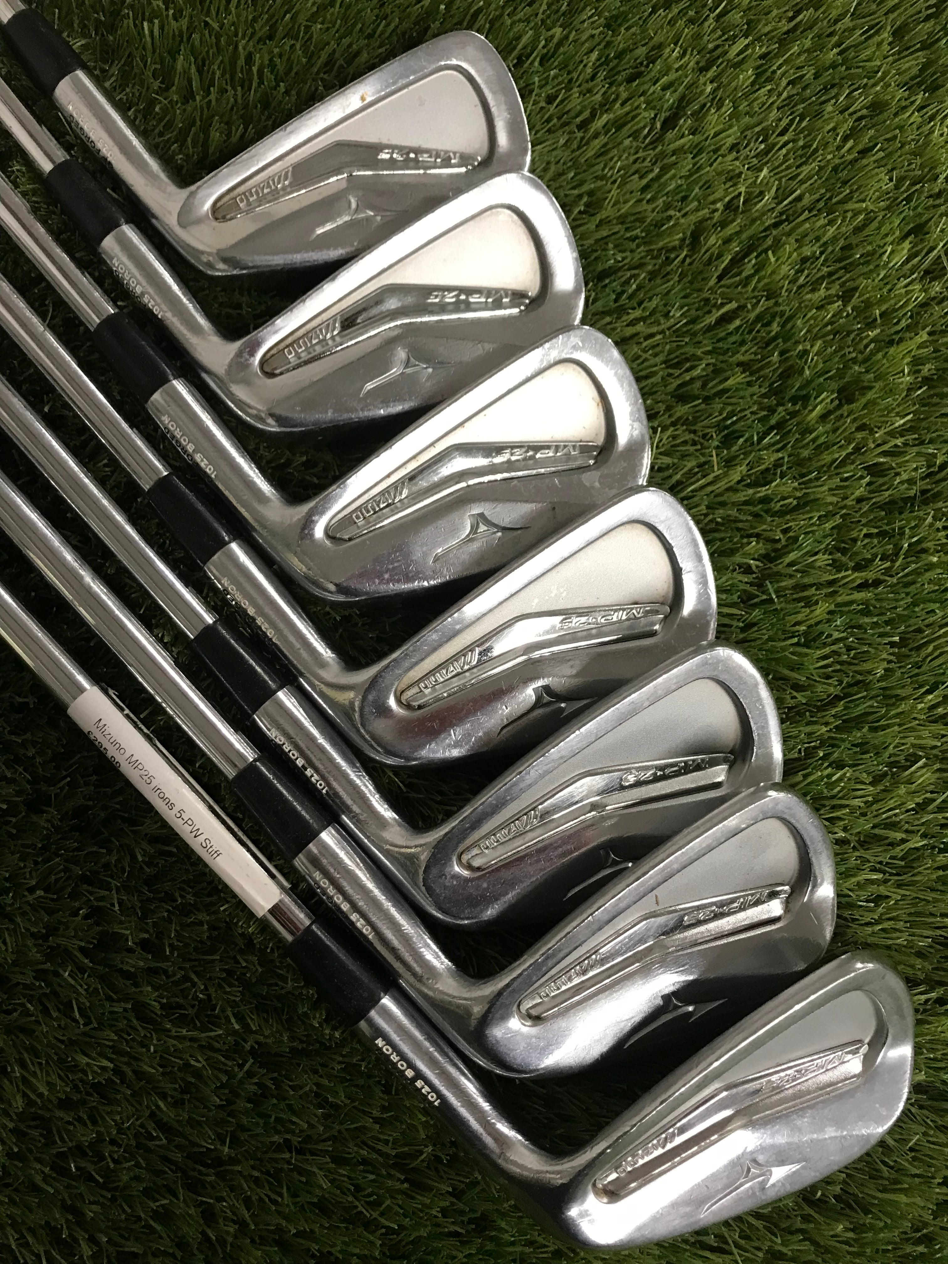 Mizuno mp 25 hotsell